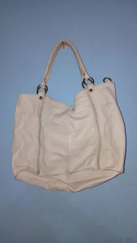 Bolsas em couro legítimo 