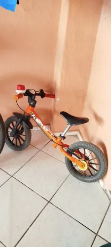 Bicicleta de equilíbrio