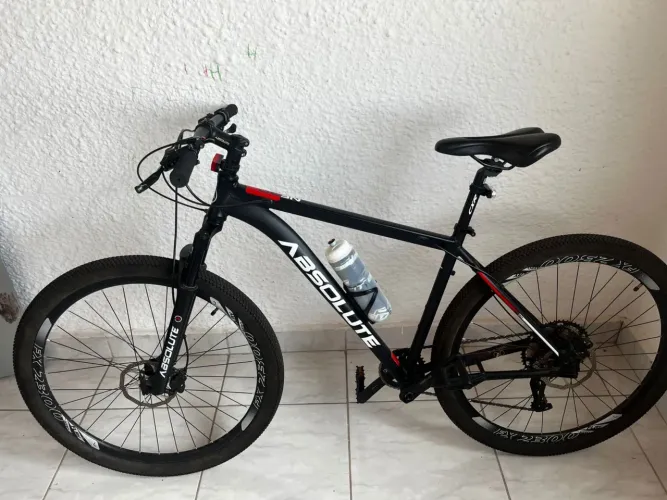 Bicicleta Aro 29 ABSOLUTE NERO IV 19?