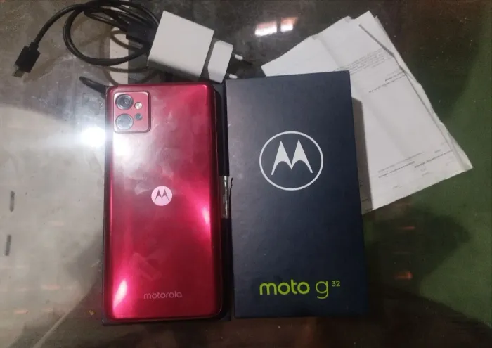 Vendo MOTO G32 128GB COMPLETO COM NF 