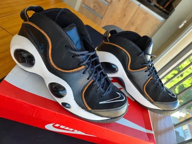 Tênis Nike Air Zoom Flight 95 - Tamanho 40 - Estado de novo!