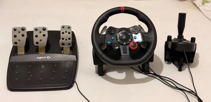 Volante Logitech G29 Com Pedais E Câmbio Para Pc (Usado ) Preto