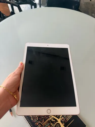 iPad 7