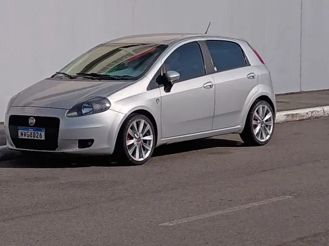 Fiat Punto Attractive Italia 1.4 F.flex 8V 5P 2012