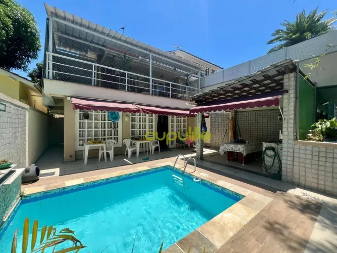 Casa com 4 dormitórios à venda, 220 m² por R$ 1.800.000,00 - Ingá - Niterói/RJ