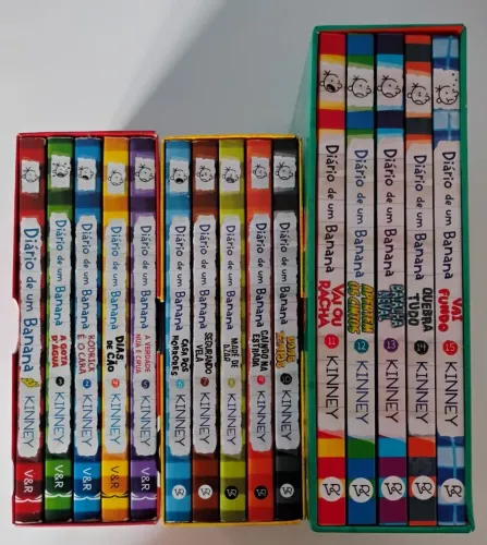 Coleção completa de "O Diário de um Banana"