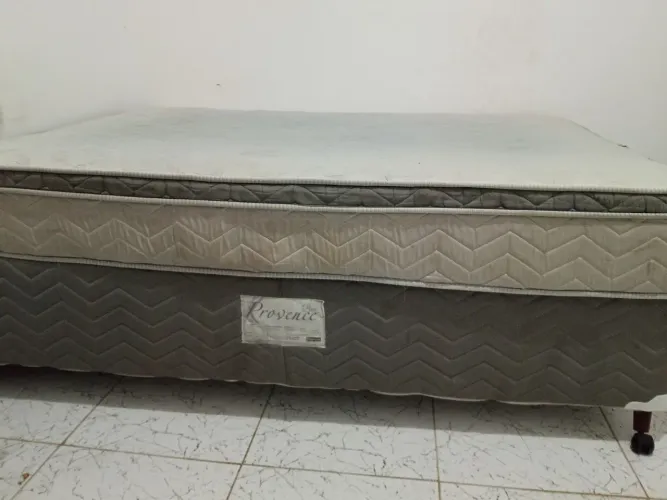 Cama +box casal colchão semi ortopédico molas ensacadas