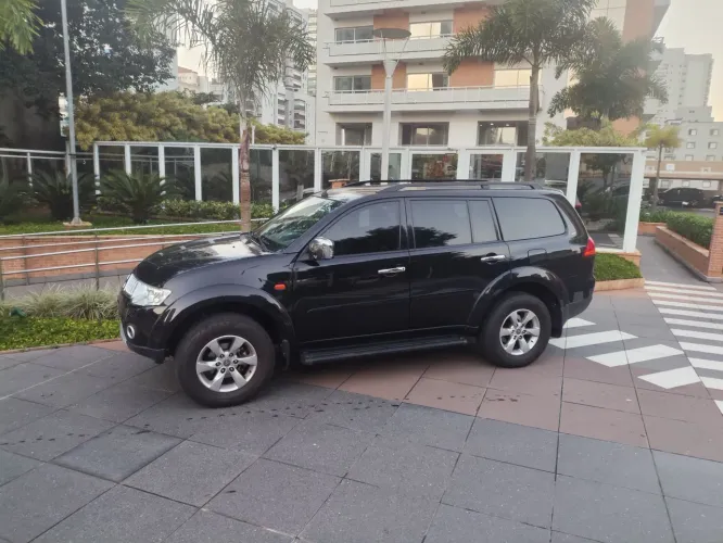 Mitsubishi Pajero Dakar 3.2 4X4 T.i. Dies. 5P Aut. 2013