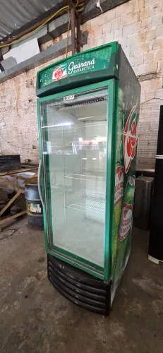 Refrigerador para Refrigerantes Usado