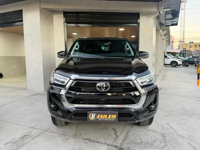 Toyota Hilux CD SRX 4X4 2.8 TDI 16V Diesel Aut. 2022