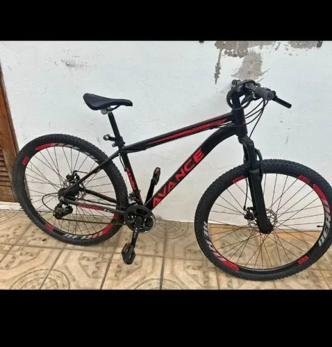 Bike MTB Avance