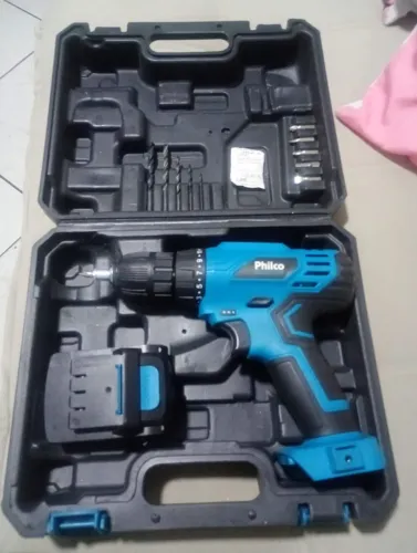 Vende furadeira e parafusadeira