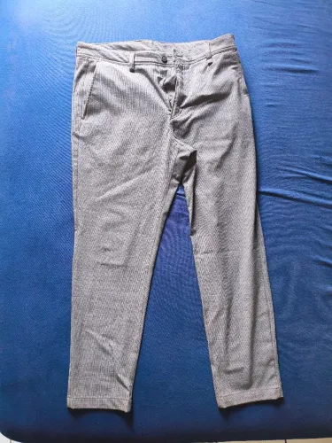 Calça masculina