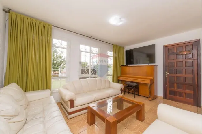 Casa térrea averbada Jardim das Américas Curitiba