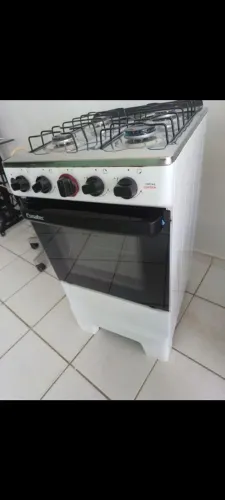 Fogão Esmaltec semi novo