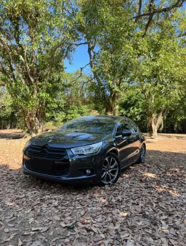 Citroen DS4 1.6 Turbo 16V 5P Aut. 2013
