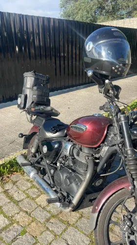 Sissy Bar + Bolsa Traseira para Royal Enfield Meteor 350
