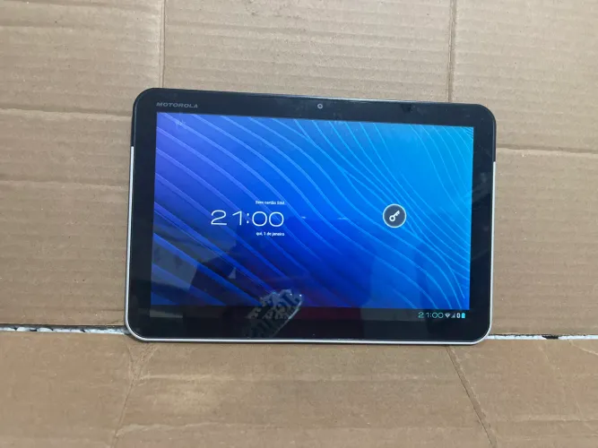 tablet Motorola Xoom ( primeira geração / antigo / não atualiza mais )