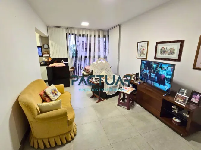 Apartamento de 2 quartos com suíte no Santo Antônio!