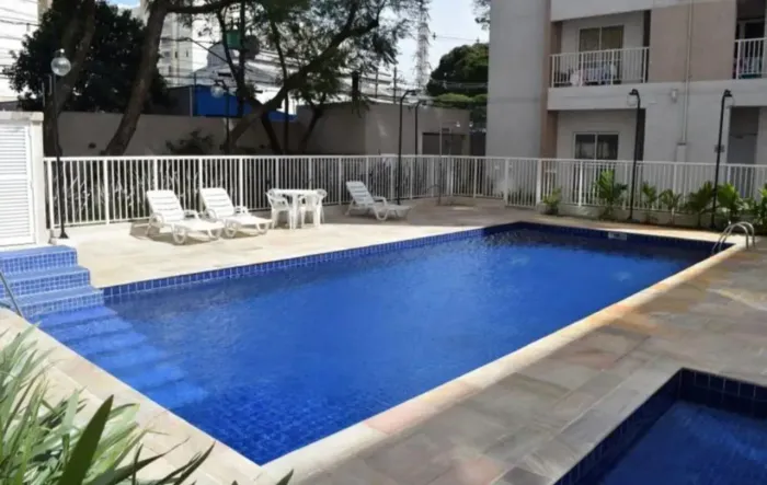 Apartamento para aluguel possui 43 metros quadrados com 2 quartos
