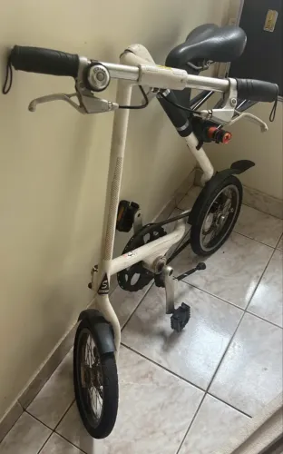 Vendo bicicleta bike strida dobrável, poucas cópias no Brasil