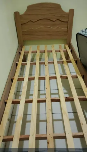 Cama e colchão 