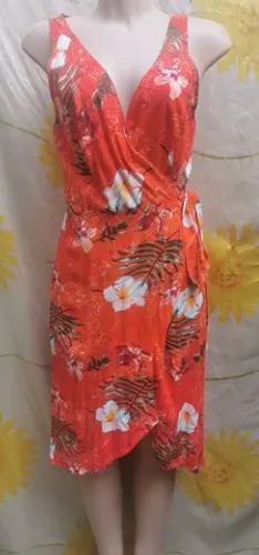 Vestido mercatto Floral Transpassado tam p 