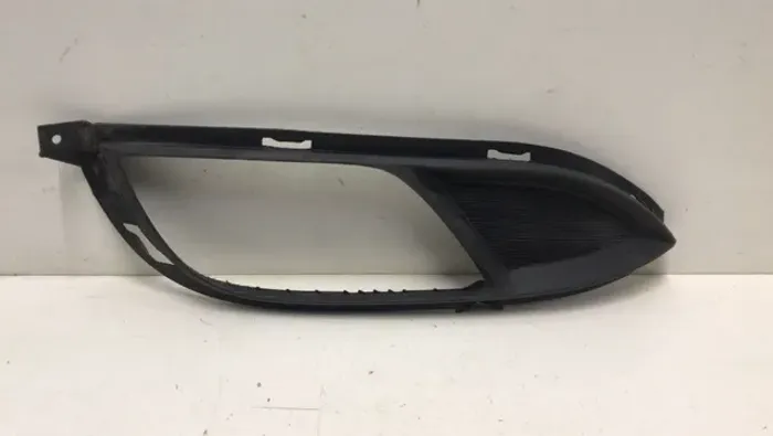 Moldura Farol de Milha Esquerdo Kia Cerato 2014/2016