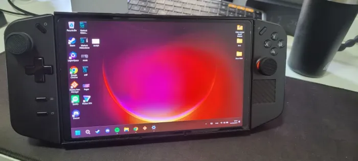 Console Portátil Lenovo Legion Go 2TB SSD + Acessórios.
