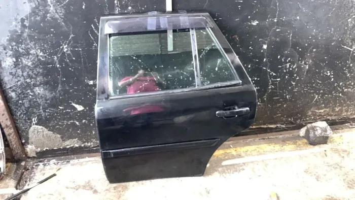 Porta Traseira Esquerda Vw Gol/Parati G2 G3 G4 4 Pts