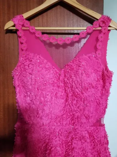 Vestido 15 anos Rosa Pink G/GG com bojo/tule