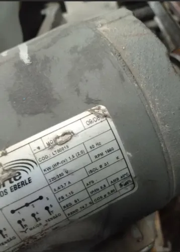 Motor Elétrico trifásico 