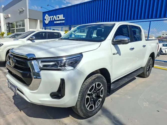 Toyota Hilux CD 4X4 2.8 Diesel Aut. 2023