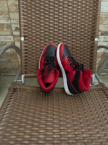 nike jordan 1 reverse bred original
