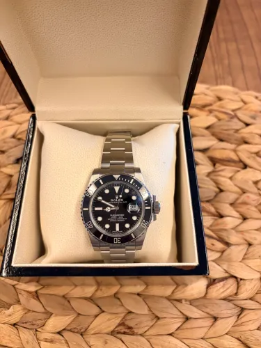 Rolex Submariner - 40mm