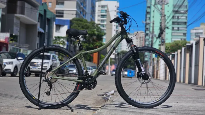 Bicicleta Aro 29 Alumínio Freio Hidráulico/Cassete/Susp.Trava 24v NOVA DE LOJA 12xR$189,90