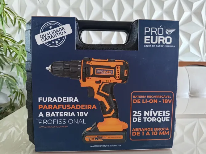 Furadeira/Parafusadeira a Bateria 18V Profissional