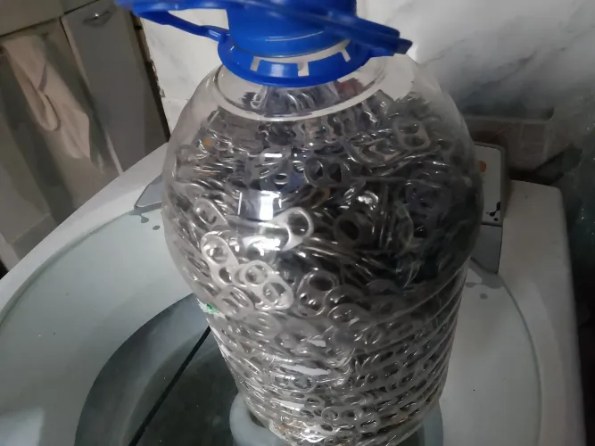 Anel/lacre de latinhas