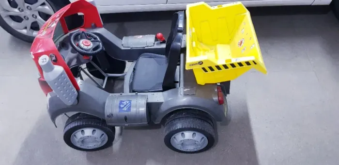 Caminhão Brutus Bandeirantes