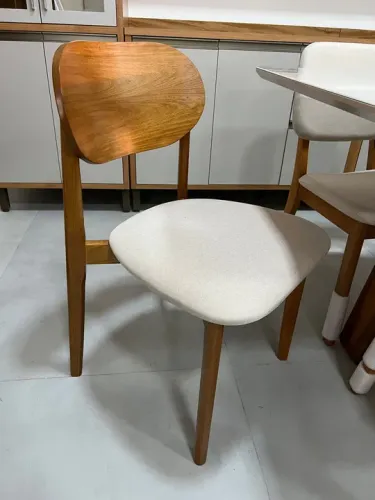 Cadeira de Jantar Alto Padrão Encosto Curvo