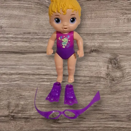 BONECA BABY ALIVE -  PISCINA 