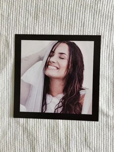 Demi Lovato - Card Exclusivo Tell Me You Love Me (Special UK) // IMPORTADO