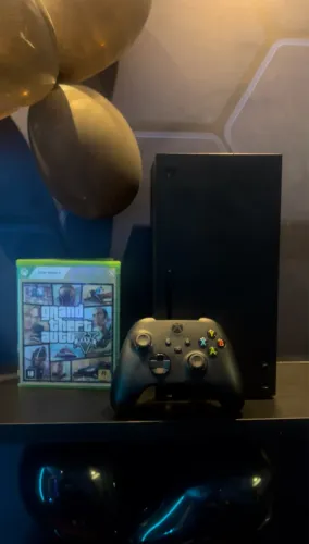 Xbox Series X 1TB + 6 meses de garantia + GTA 5 