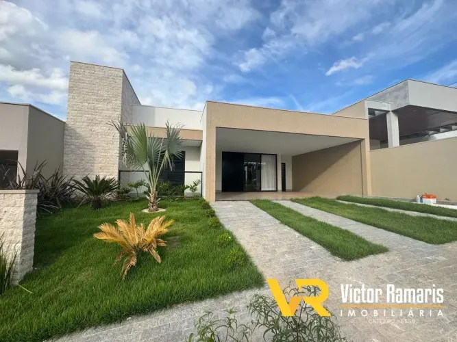 Casa no Condomínio Villagio Park