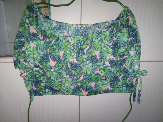 Blusa  Tropical Ombro a Ombro Feminino M 