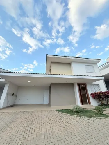 VENDO - Casa no Condomínio Vila Gardens