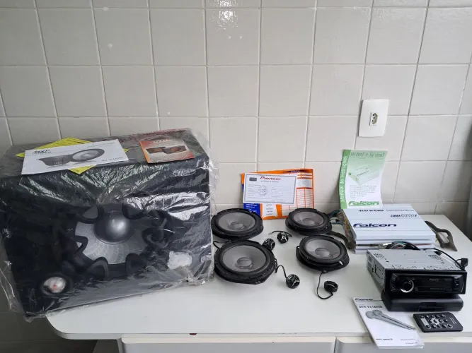 Som automotivo de qualidade.