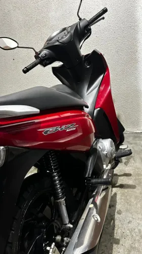 HONDA BIZ 125 - 2021 - ÚNICO DONO - BAIXA KM - FLEX -