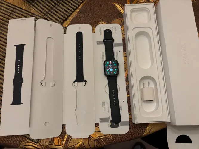 Apple Watch Series - 5 44 gps celular