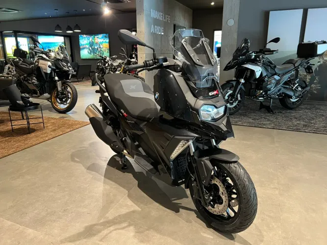 BMW C 400 X 400 cc 